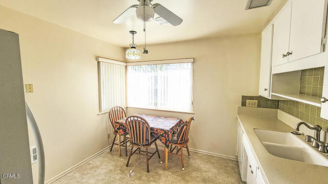 Detail Gallery Image 6 of 17 For 219 E Elfin Gr, Port Hueneme,  CA 93041 - 3 Beds | 2 Baths