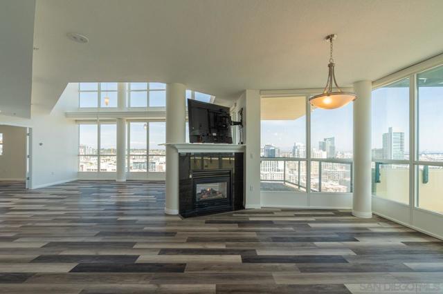 510 1st Ave, San Diego CA: https://media.crmls.org/mediaz/62f72372-e4eb-4db4-a1fd-0e97f936ff90.jpg