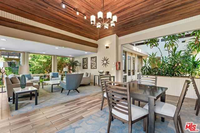 7211 Raintree Circle, Culver City CA: https://media.crmls.org/mediaz/62f8cf71-4f89-4fae-a244-21f1ee67addf.jpg
