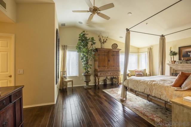 3245 Brookside Ln, Encinitas CA: https://media.crmls.org/mediaz/62fa7ac8-5eb2-4a8d-9384-c78dd9011a3e.jpg