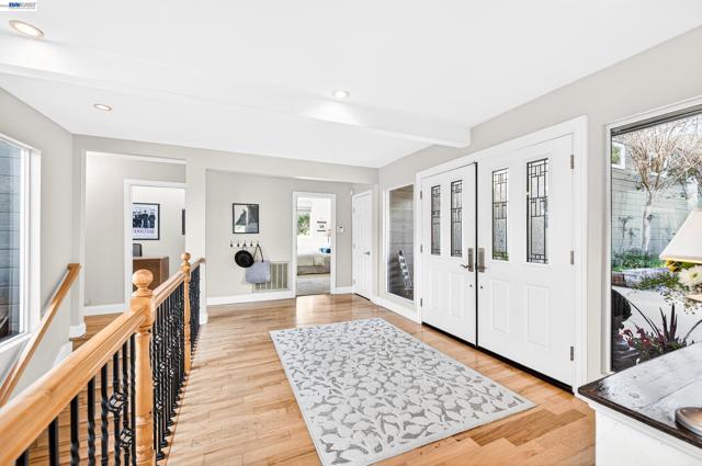 10700 Foothill Rd, Sunol CA: https://media.crmls.org/mediaz/62fe939e-c6e6-46c6-b32d-84b895c60035.jpg