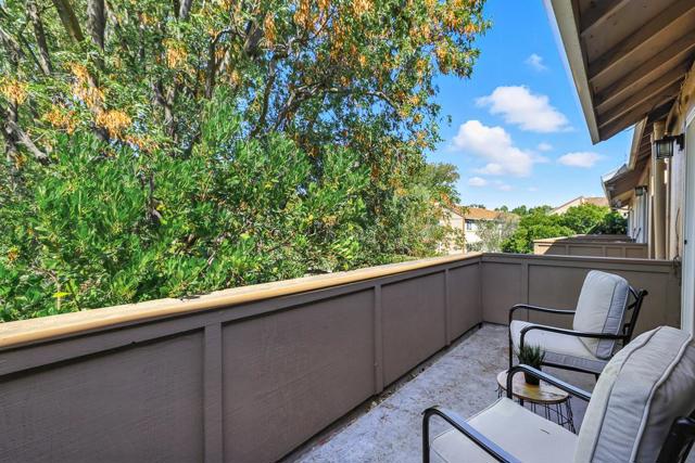 2452 W Bayshore Road, Palo Alto CA: https://media.crmls.org/mediaz/63007649-4d1e-4863-8591-86c1b66f3a50.jpg