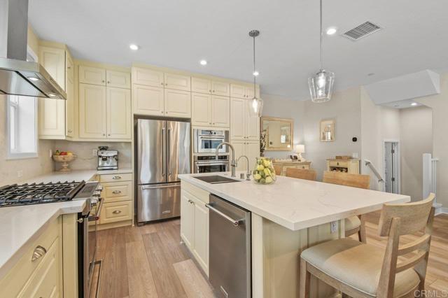 Photo #8: PTP2503060 Listing: Photo #8