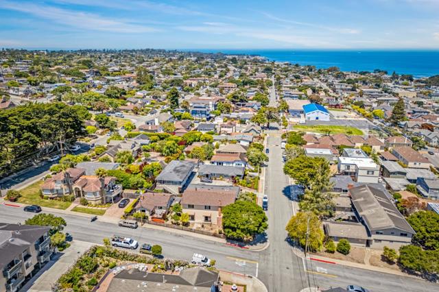620624 Mcclellan Avenue, Monterey CA: https://media.crmls.org/mediaz/6301d3db-712b-4d6c-bd91-95e87ef6d77b.jpg