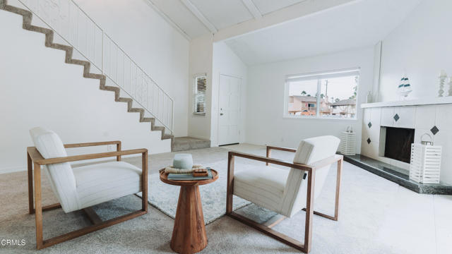 1020 Dunes Street, Oxnard CA: https://media.crmls.org/mediaz/6301de5e-b608-40d9-89f5-b0ec20683ff2.jpg