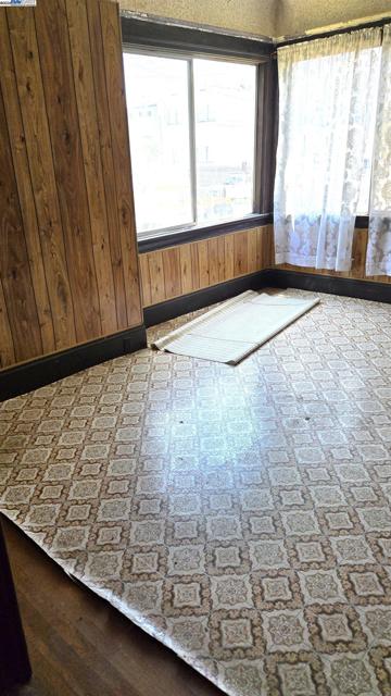 3020 E. 19th st, Oakland CA: https://media.crmls.org/mediaz/6302614d-f04f-4afb-9753-963f43a1f39c.jpg