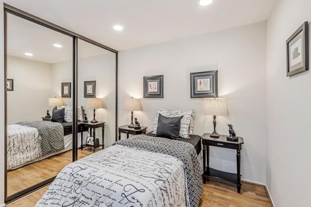 4942 Red Creek Drive, San Jose CA: https://media.crmls.org/mediaz/63038419-3559-4975-b17d-8bcd399d231b.jpg