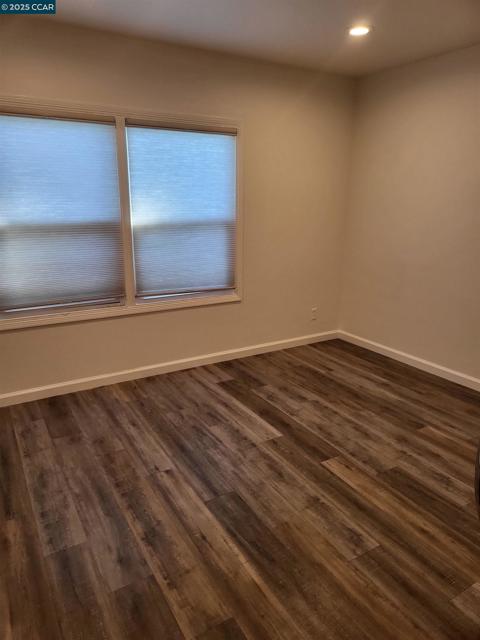814 Marin Rd, El Sobrante CA: https://media.crmls.org/mediaz/63041c62-c37e-4319-a177-00ff68c00525.jpg