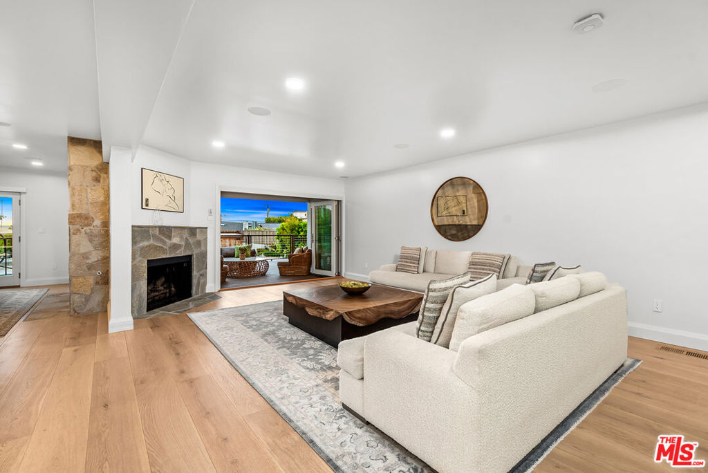 MLS #26862039 image #5