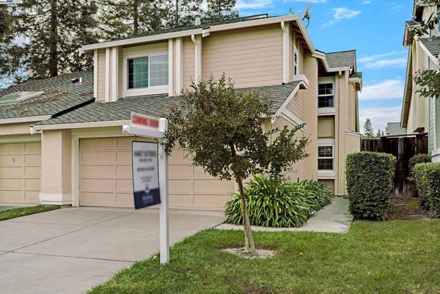 1410 Groth Cir, Pleasanton CA: https://media.crmls.org/mediaz/6304f039-592c-491f-8f7e-015bdc9b2c10.jpg