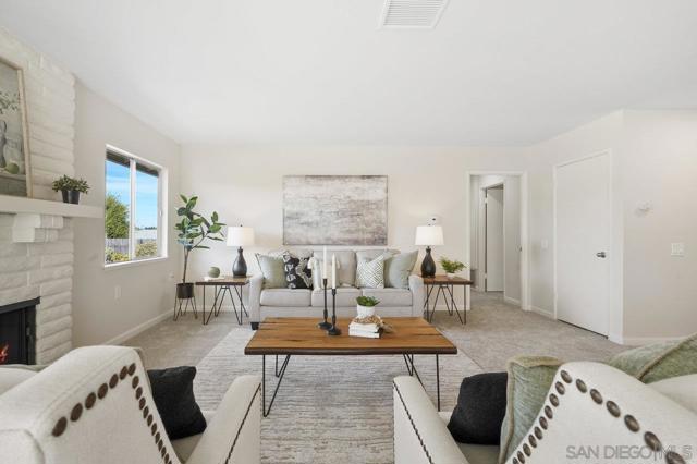 16736 Diego, San Diego CA: https://media.crmls.org/mediaz/6304fa33-84cb-473d-a482-99fc4920dcf0.jpg