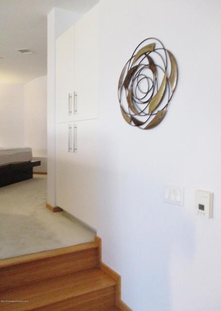 Detail Gallery Image 12 of 33 For 1100 Wilshire Bld #2203,  Los Angeles,  CA 90017 - 1 Beds | 1 Baths