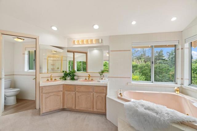 17121 Parkview Drive, Morgan Hill CA: https://media.crmls.org/mediaz/630745f2-52a7-4fef-8f0f-ebd7ede0f55c.jpg
