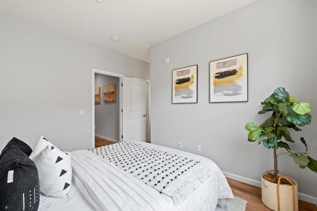 708 Grandview Terrace, San Jose CA: https://media.crmls.org/mediaz/6309ab14-e6c8-483e-9a39-c7a318c9bc74.jpg