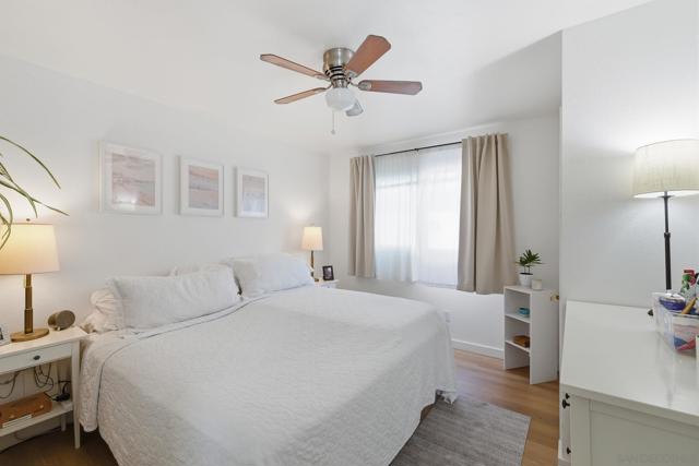 248 Orange Avenue, Coronado CA: https://media.crmls.org/mediaz/6309b2e3-3364-457e-b538-981e4172da34.jpg