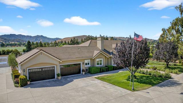 12315 Harding Avenue, San Martin CA: https://media.crmls.org/mediaz/630a00ce-6336-45c6-9fd2-1635d5462fe1.jpg