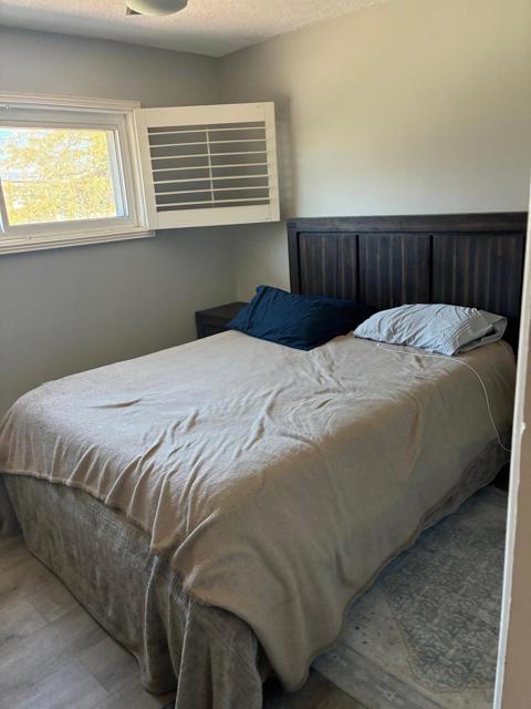 550 W Sunview Avenue, Palm Springs CA: https://media.crmls.org/mediaz/630a133a-43a7-4d24-a677-c8f0e1047aa6.jpg