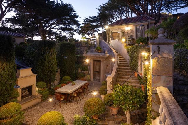 254 Highway 1, Carmel CA: https://media.crmls.org/mediaz/630af11c-206e-4e67-824f-a8df1dedc1d7.jpg