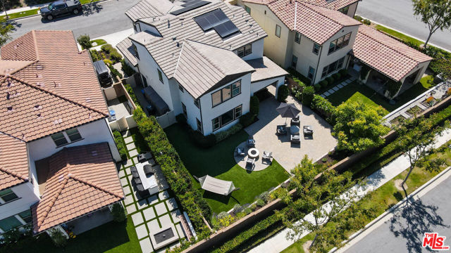 6 Alimon Street, Rancho Mission Viejo CA: https://media.crmls.org/mediaz/630b6d13-a844-43af-892c-294c6a009b1f.jpg
