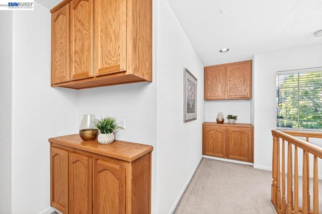 Image 27 of 46 For 579 Amberwood Way