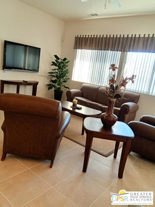 68381 Panorama Drive, Desert Hot Springs CA: https://media.crmls.org/mediaz/630e1474-5e18-42ad-b162-d7f043c62b85.jpg