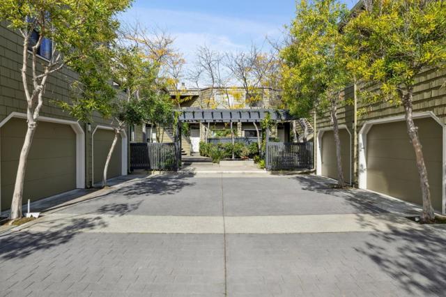1016 Shoreline Drive, San Mateo CA: https://media.crmls.org/mediaz/630f35dc-b2cf-4a51-882a-1209afed33ba.jpg