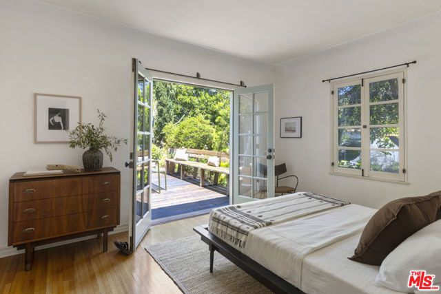 2961 Effie Street, Los Angeles CA: https://media.crmls.org/mediaz/630f8535-95b1-4f07-9707-b698d78635c4.jpg