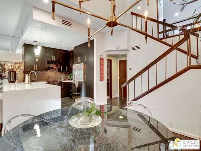 73429 Foxtail Lane, Palm Desert CA: https://media.crmls.org/mediaz/630f9655-43c5-4ac6-a593-fabea26551c2.jpg