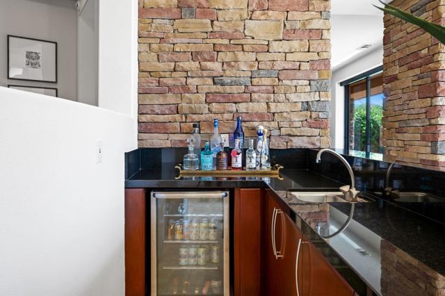50380 Via Serenidad, La Quinta CA: https://media.crmls.org/mediaz/630faa54-2856-4967-8cb6-a8cf26cf2446.jpg