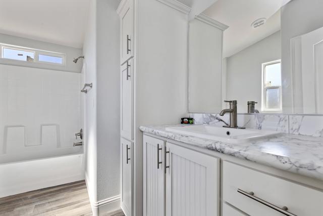 029_Master Bathroom