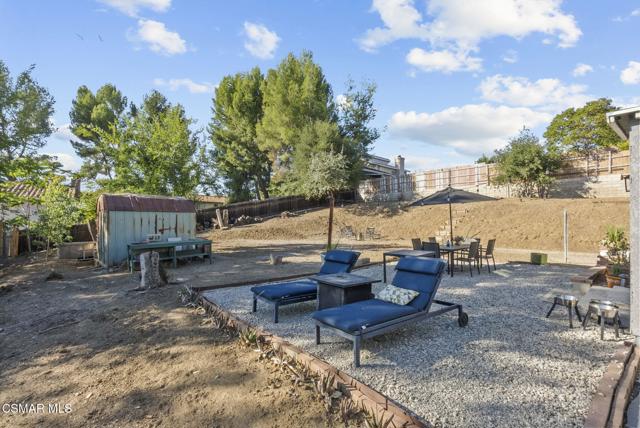 5429 Fairview Place, Agoura Hills CA: https://media.crmls.org/mediaz/63124f7c-896c-4242-96c9-bc760b121dfd.jpg