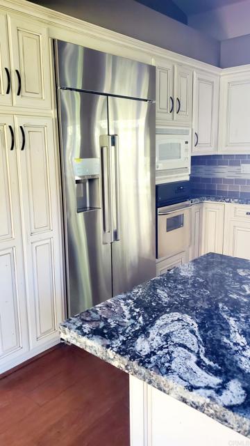 Detail Gallery Image 18 of 42 For 49 via Casitas, Bonsall,  CA 92003 - 3 Beds | 2 Baths