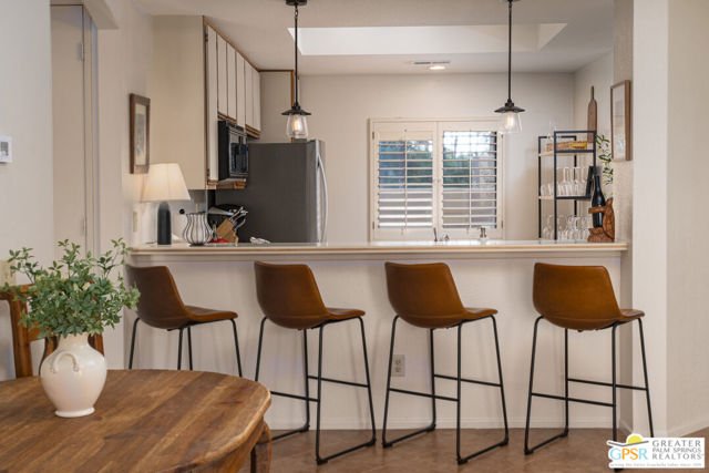 67676 Lagos Way, Cathedral City CA: https://media.crmls.org/mediaz/6312abc0-cac0-4357-ba6e-866dd786f8c2.jpg
