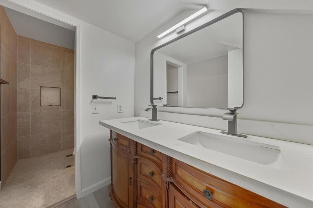 MLS #219137652DA image #26