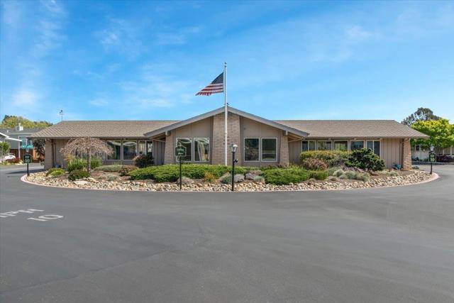 16 Primrose Street, Aptos CA: https://media.crmls.org/mediaz/6315795f-7400-4074-a5c4-ce4a9c80626c.jpg