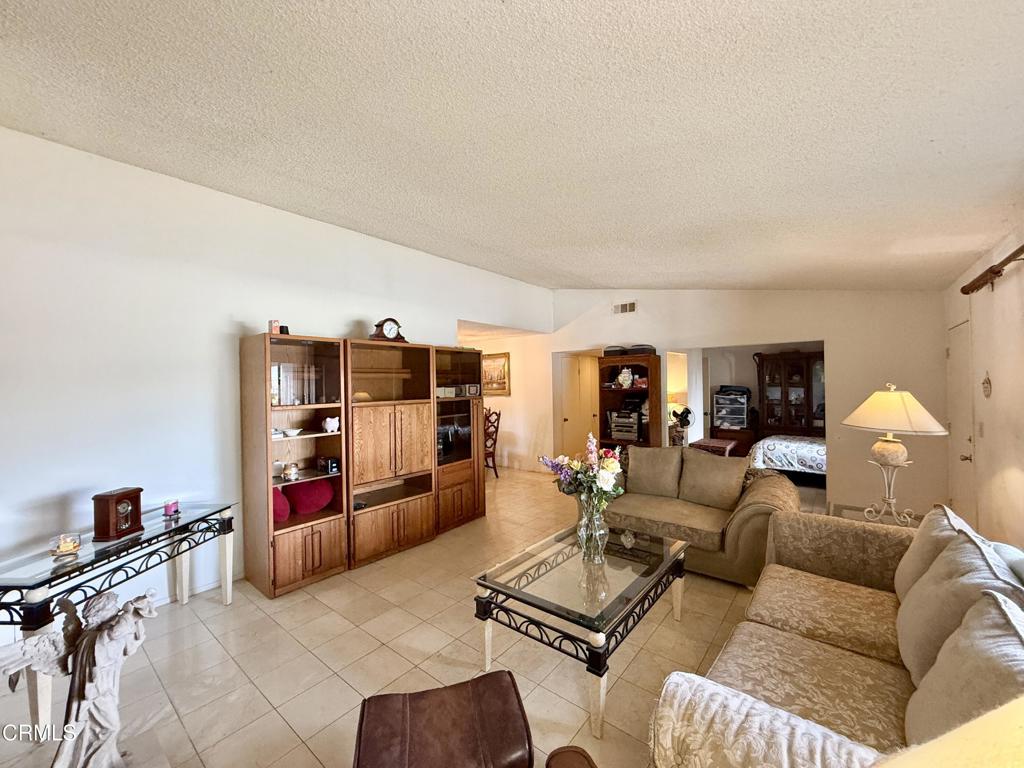 MLS #V1-30304 image #5