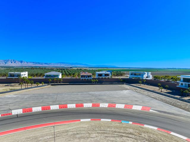 61993 Fullerton Dr, Thermal CA: https://media.crmls.org/mediaz/631746f4-cc83-466c-aecf-932f9bbfdf99.jpg