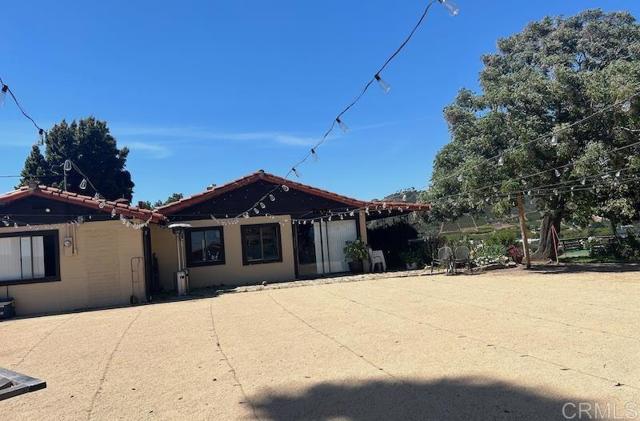 515 Cassou Road, San Marcos CA: https://media.crmls.org/mediaz/6317be0a-4115-4501-8e3f-7b7ead8e4406.jpg