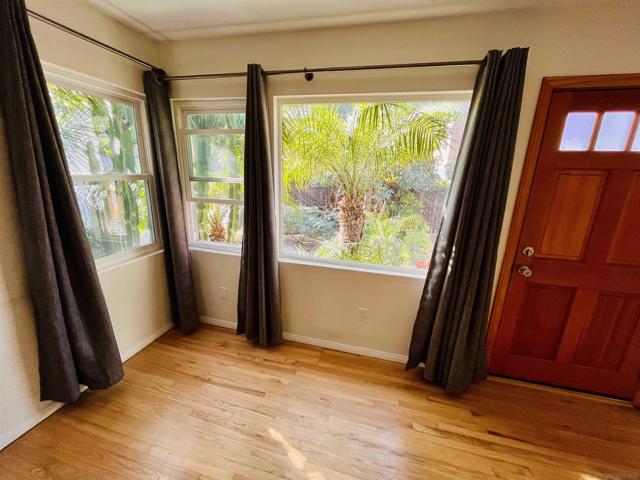 4130 Oregon St, San Diego CA: https://media.crmls.org/mediaz/63185213-86ce-4ea8-8c95-6b2ddf371451.jpg