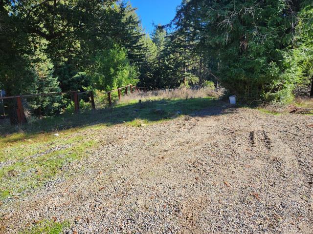894 Stewart Street, Boulder Creek CA: https://media.crmls.org/mediaz/6318b179-243c-4669-892c-3d3b55863d46.jpg