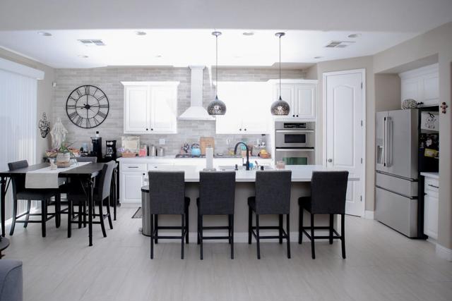 2628 Acapulco Way, Modesto CA: https://media.crmls.org/mediaz/6318d334-1447-43be-99ea-aba0b5b8ed95.jpg