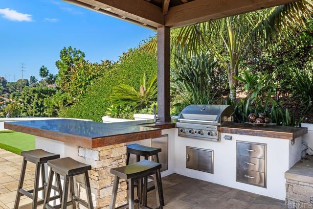 560 San Andres Dr., Solana Beach CA: https://media.crmls.org/mediaz/6318ef33-97a7-4771-9b37-07db2bdb4974.jpg
