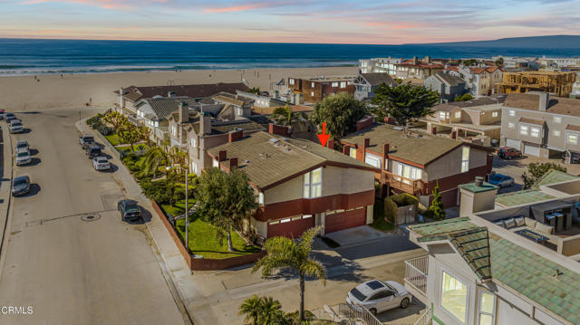 Detail Gallery Image 2 of 42 For 5123 Neptune Sq, Oxnard,  CA 93035 - 2 Beds | 2 Baths