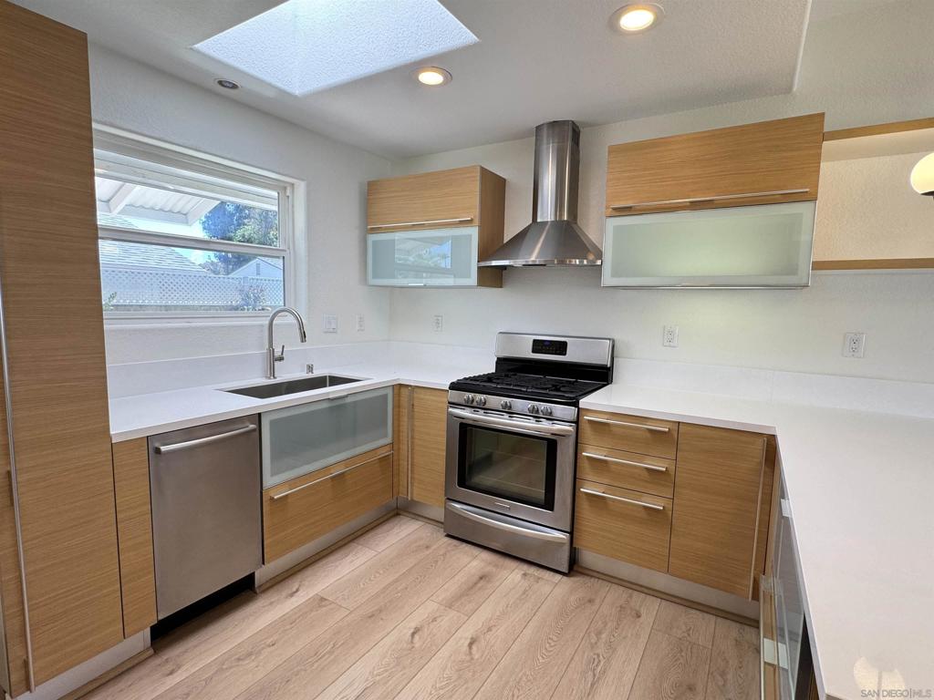 1011 Knowles Ave. - photo 15