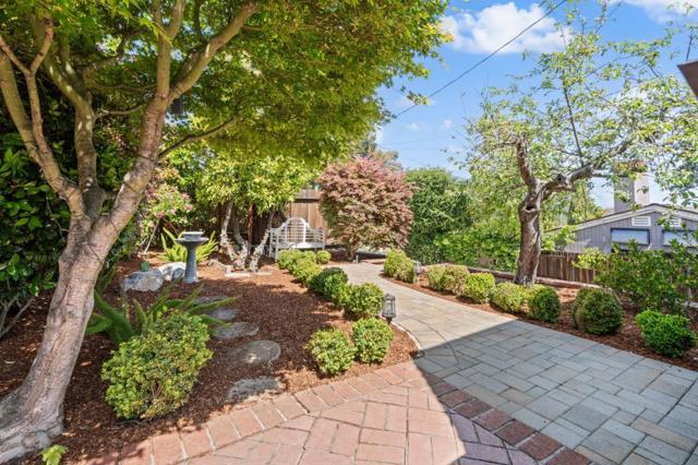 145 Central Avenue Avenue, Los Gatos CA: https://media.crmls.org/mediaz/631c1ba9-982a-4774-84b5-a5b5d1032616.jpg