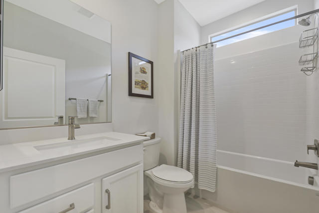 78783 Fortuna Place, Palm Desert CA: https://media.crmls.org/mediaz/631c2722-605e-4bb7-9e3f-8fe97dc396cc.jpg