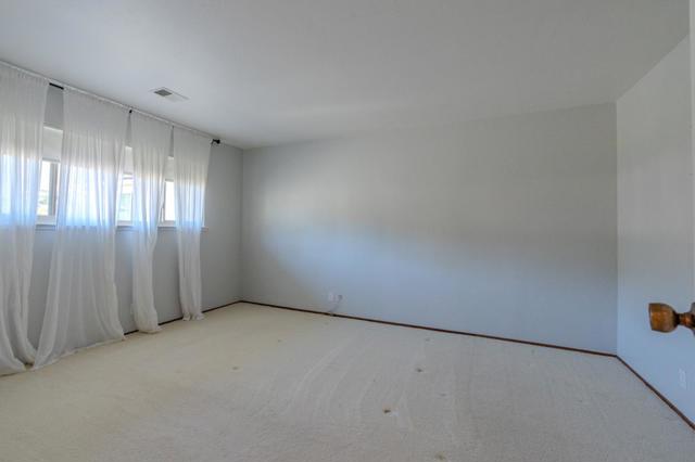 985 Big Bend Drive, Pacifica CA: https://media.crmls.org/mediaz/631d0e58-9550-4409-b10b-283edc5f5f9d.jpg