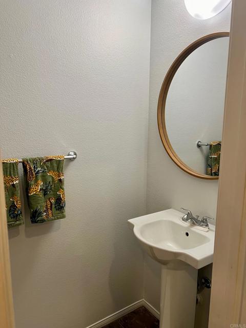51 PALLADIUM Lane, Ladera Ranch CA: https://media.crmls.org/mediaz/631d774e-0972-4ab3-92d8-183bf25793e7.jpg