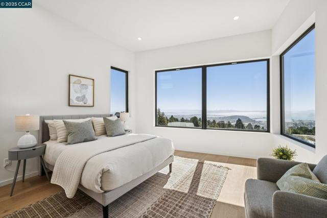 158 Lawson Road, Kensington CA: https://media.crmls.org/mediaz/631f08af-c7e6-4bd3-9c2d-1886c4d21a2e.jpg