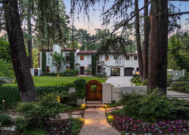 1711 Fairmount Avenue, La Canada Flintridge CA: https://media.crmls.org/mediaz/632022b6-1bae-4d6e-88f5-f1f09041c5b9.jpg